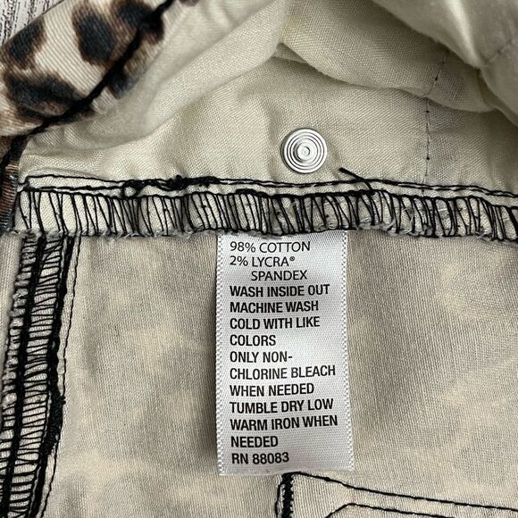 Kaari Blue Mid Rise Skinny Ankle Animal Print Jeans Size 10 - Picture 6 of 6